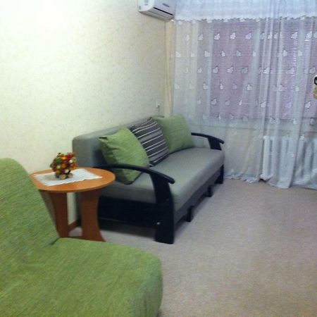 Apartments On Nauky Avenue 39 Kharkiv Bagian luar foto
