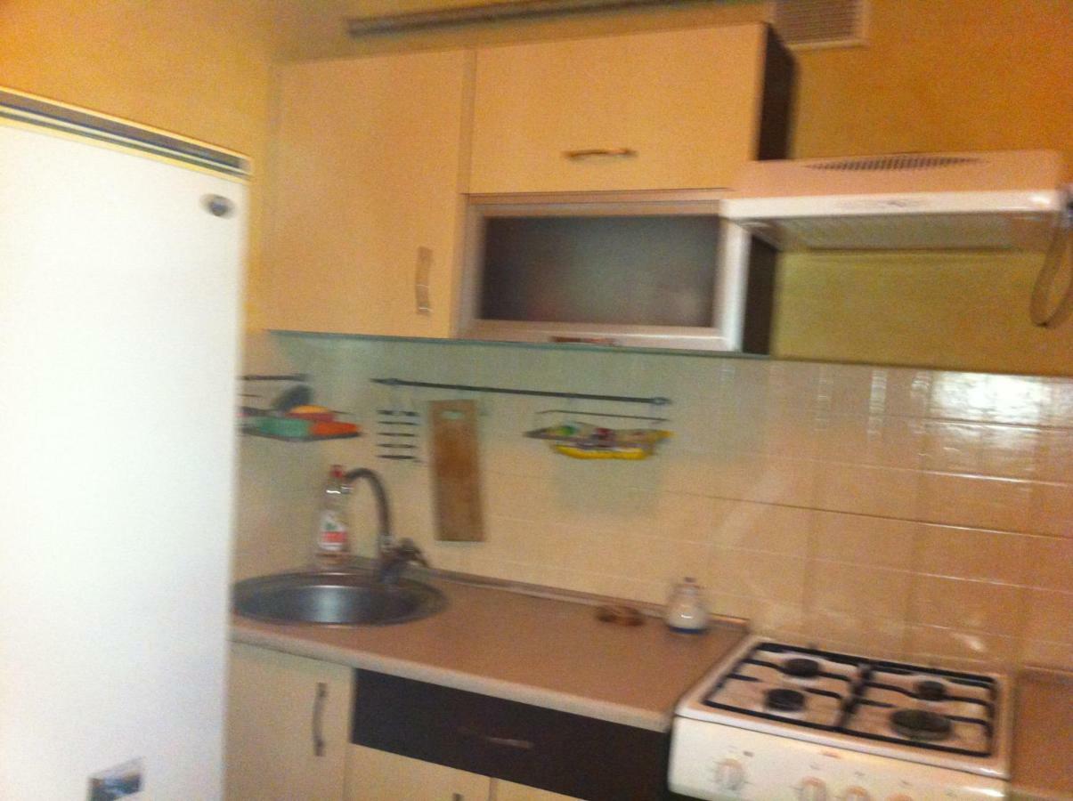 Apartments On Nauky Avenue 39 Kharkiv Bagian luar foto